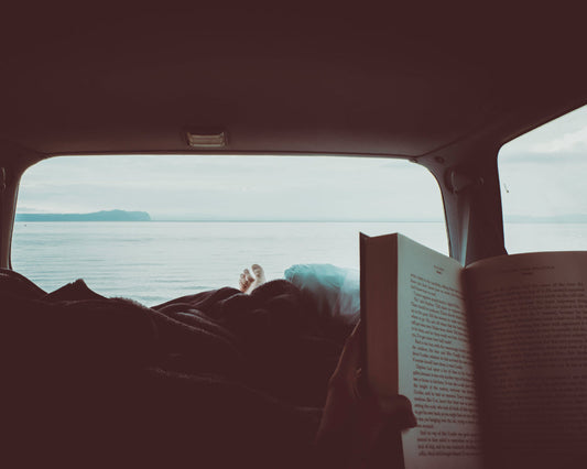 ただ眠るためだけに旅に出る「スリープ・ツーリズム」が現代の大人に流行る理由